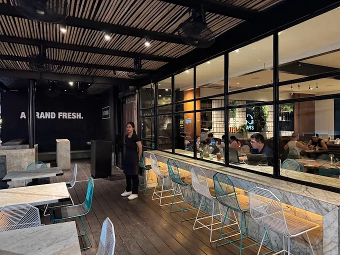 sisterfields cafe seminyak