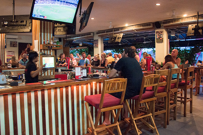 adrenalin sport bar bali to watch live sport