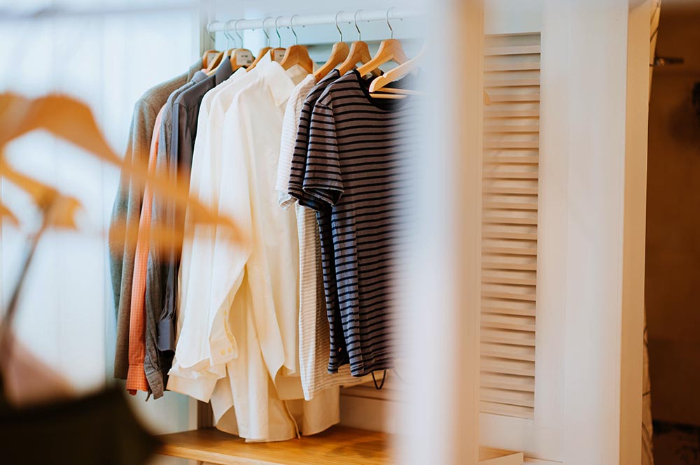 clothing shop in seminyak