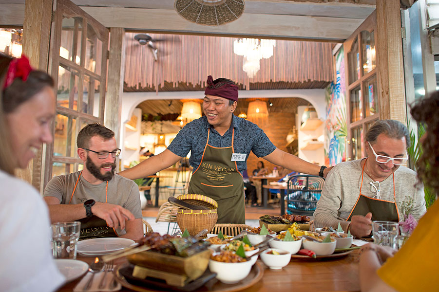 Vegan cooking class in session at Kin Vegan