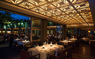 ku de ta night life seminyak