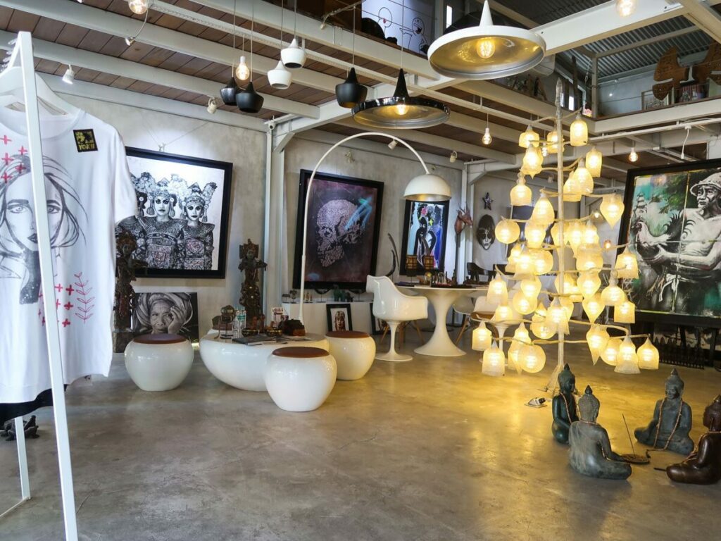 nyaman gallery in seminyak