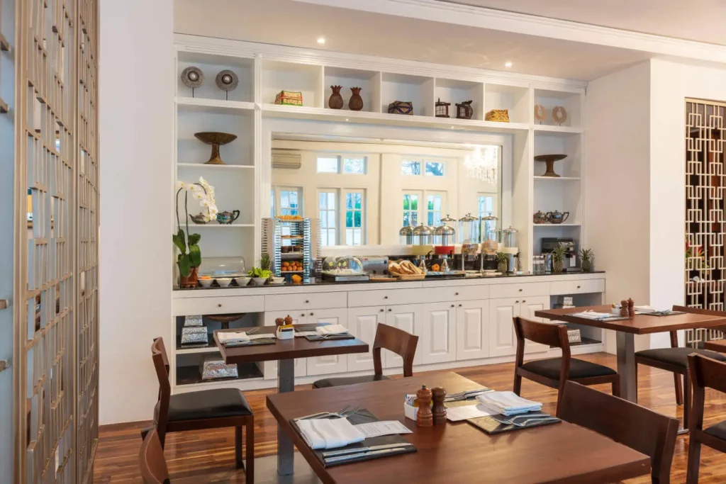 2025/04/Buffet-Table.webp