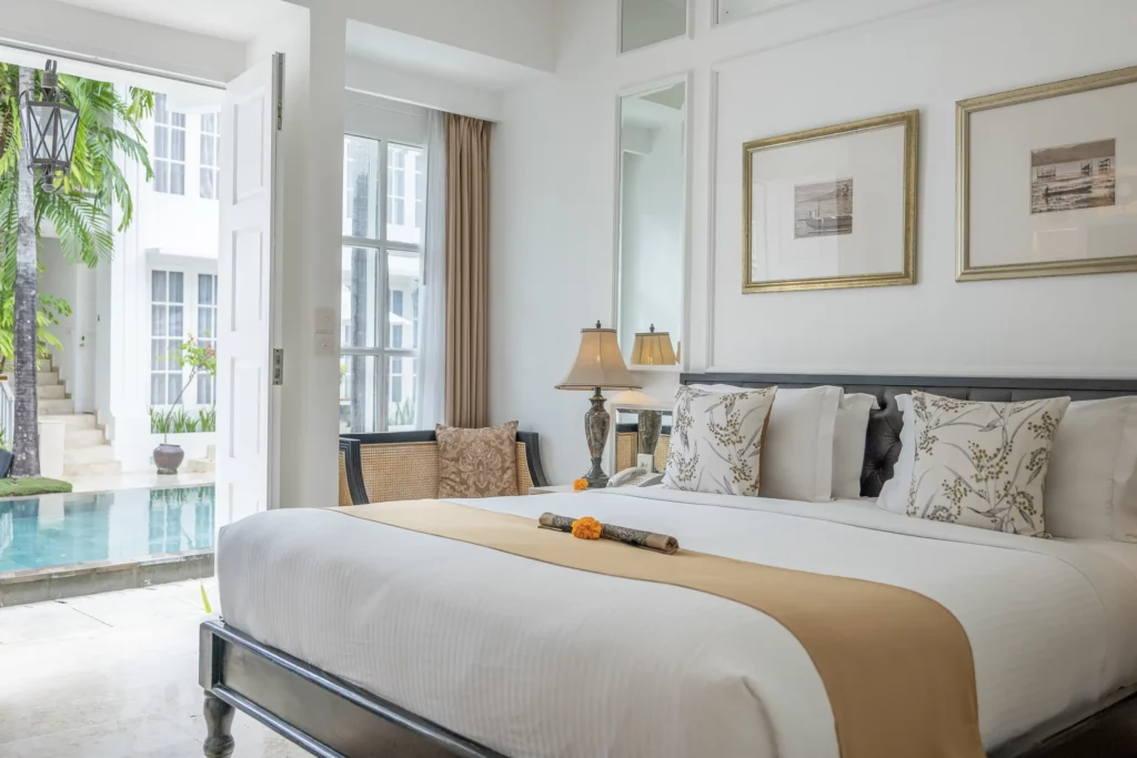 deluxe room interior set up at the colony hotel bali