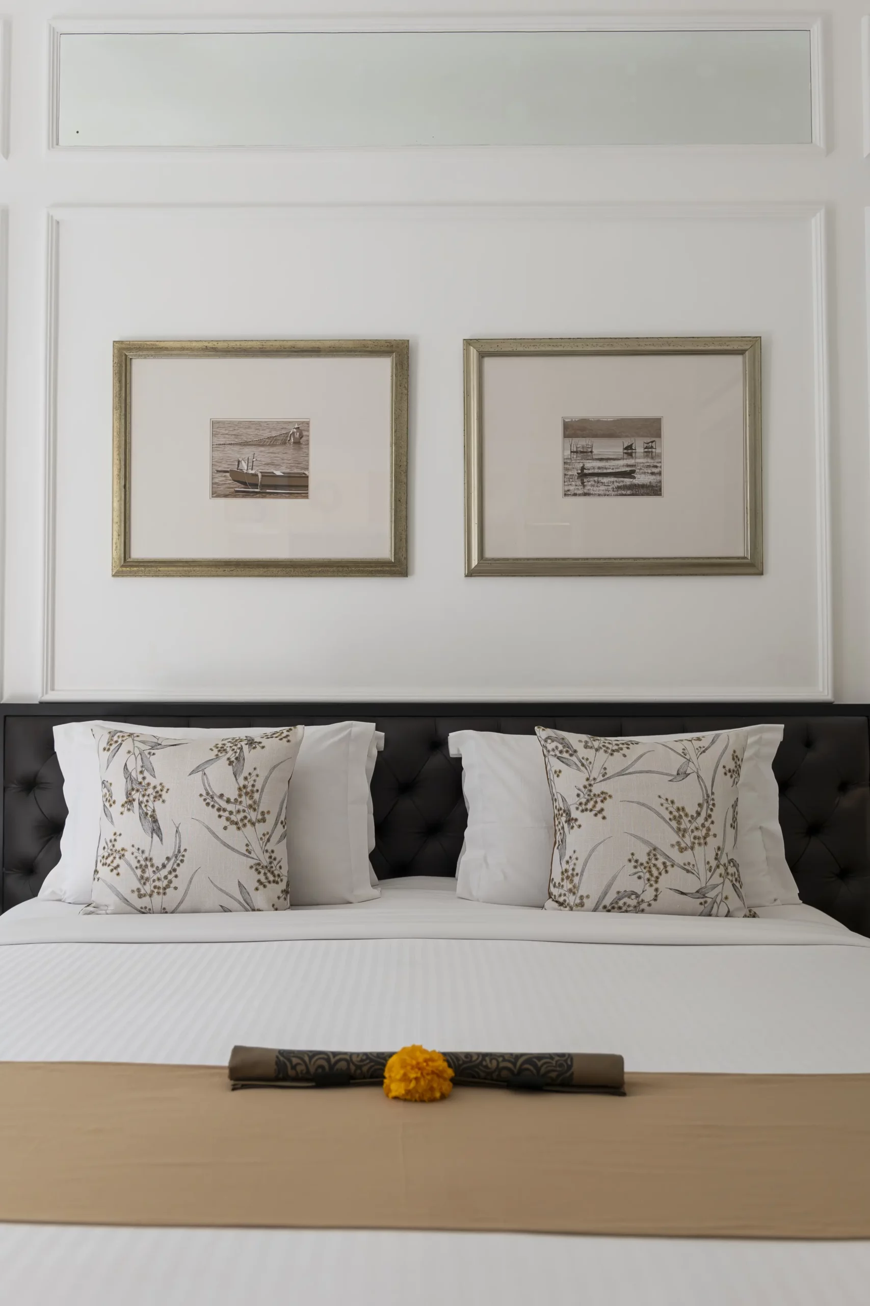 deluxe room interior set up at the colony hotel bali