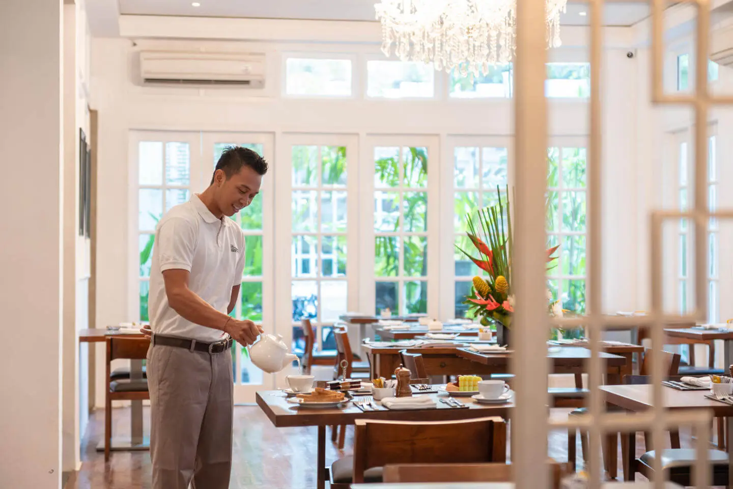 Colonial-Style Dining Area Interior at The Colony Hotel Bali, Boutique Hotel Seminyak