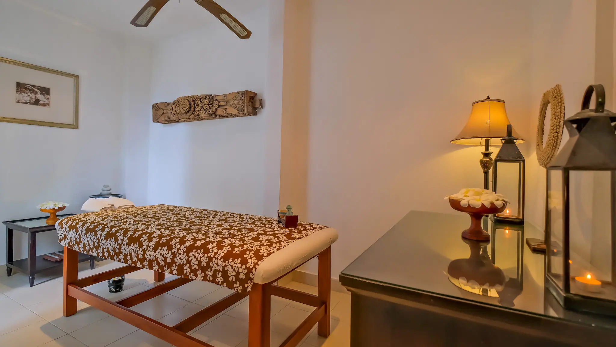 massage room at the colony hotel bali