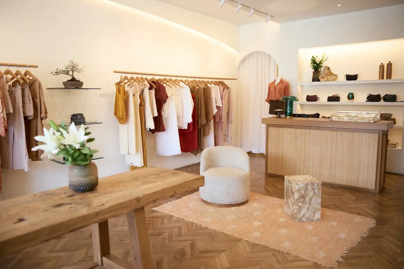 uma and leopold bali - boutiques in Seminyak