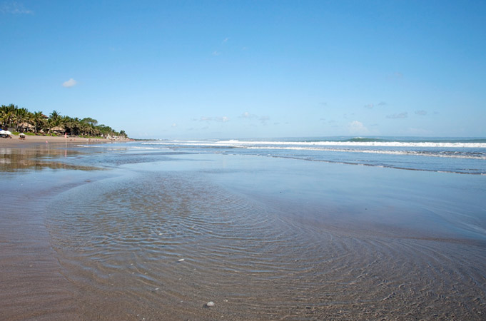 beach water seminyak