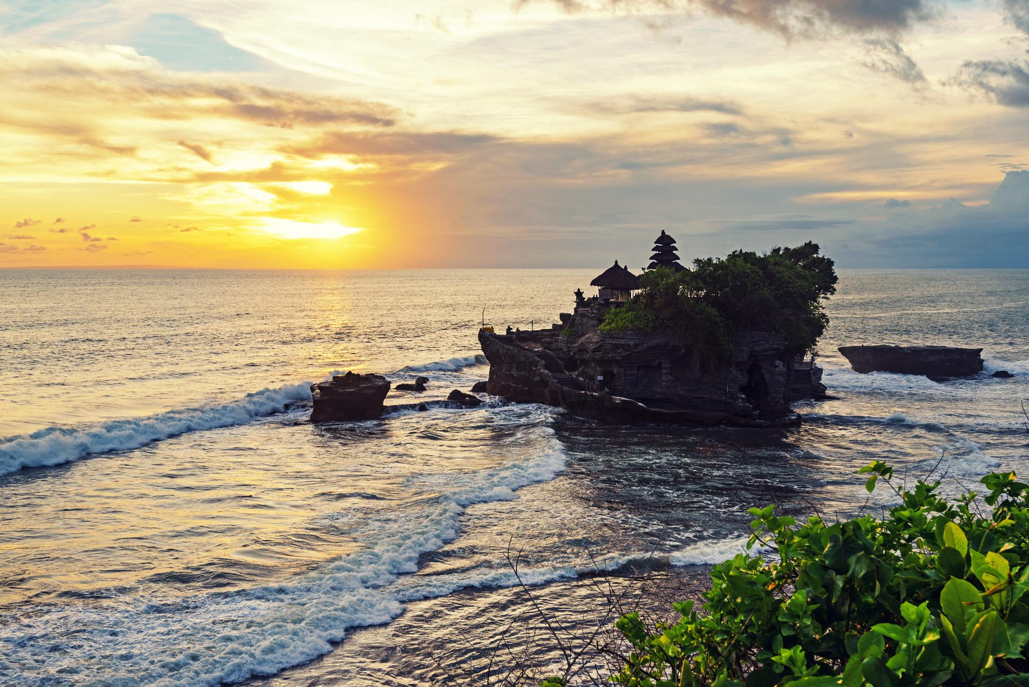 Why Is Tanah Lot Famous