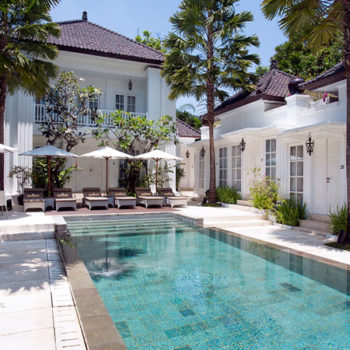 clear pool seminyak