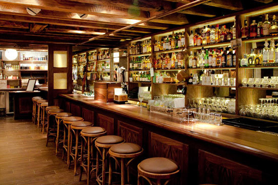 cocktail bars in Seminyak