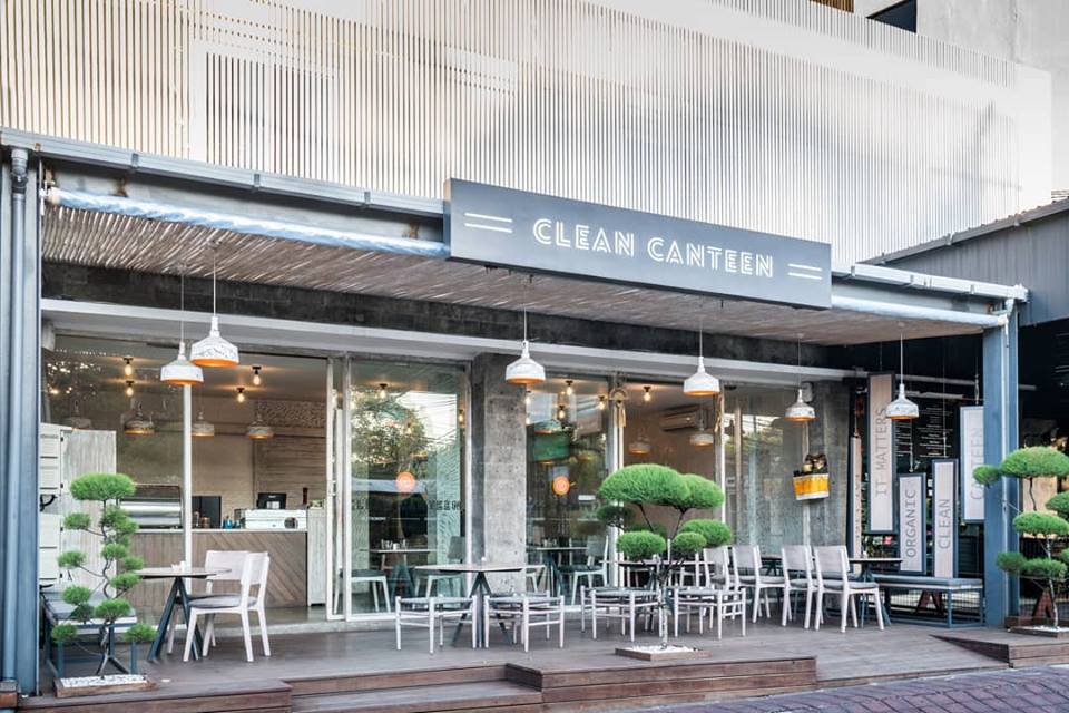 clean canteen seminyak