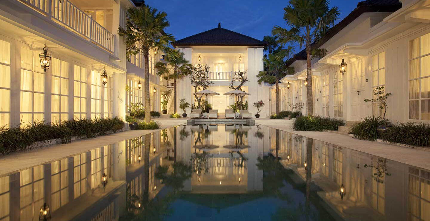 The Colony Hotel Pool at dusk