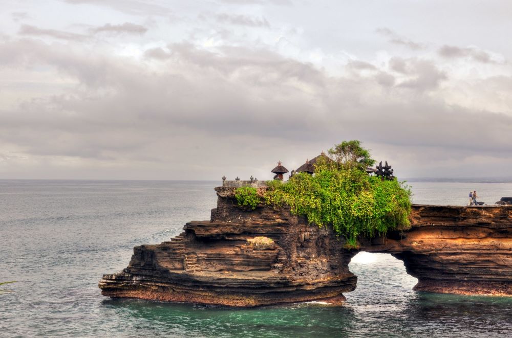 Pura Batu Bolong Bali