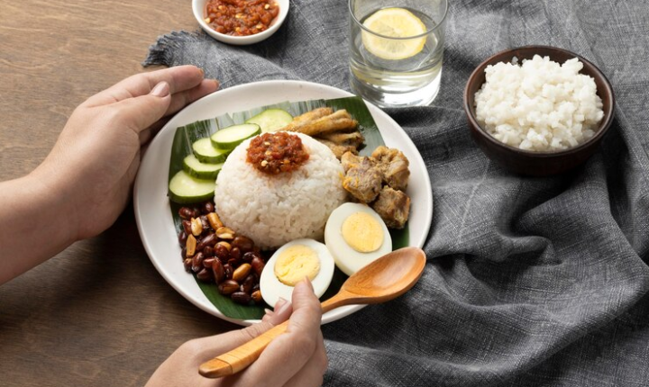 Foodie's Paradise Unveiling the Best Indonesian Food in Seminyak